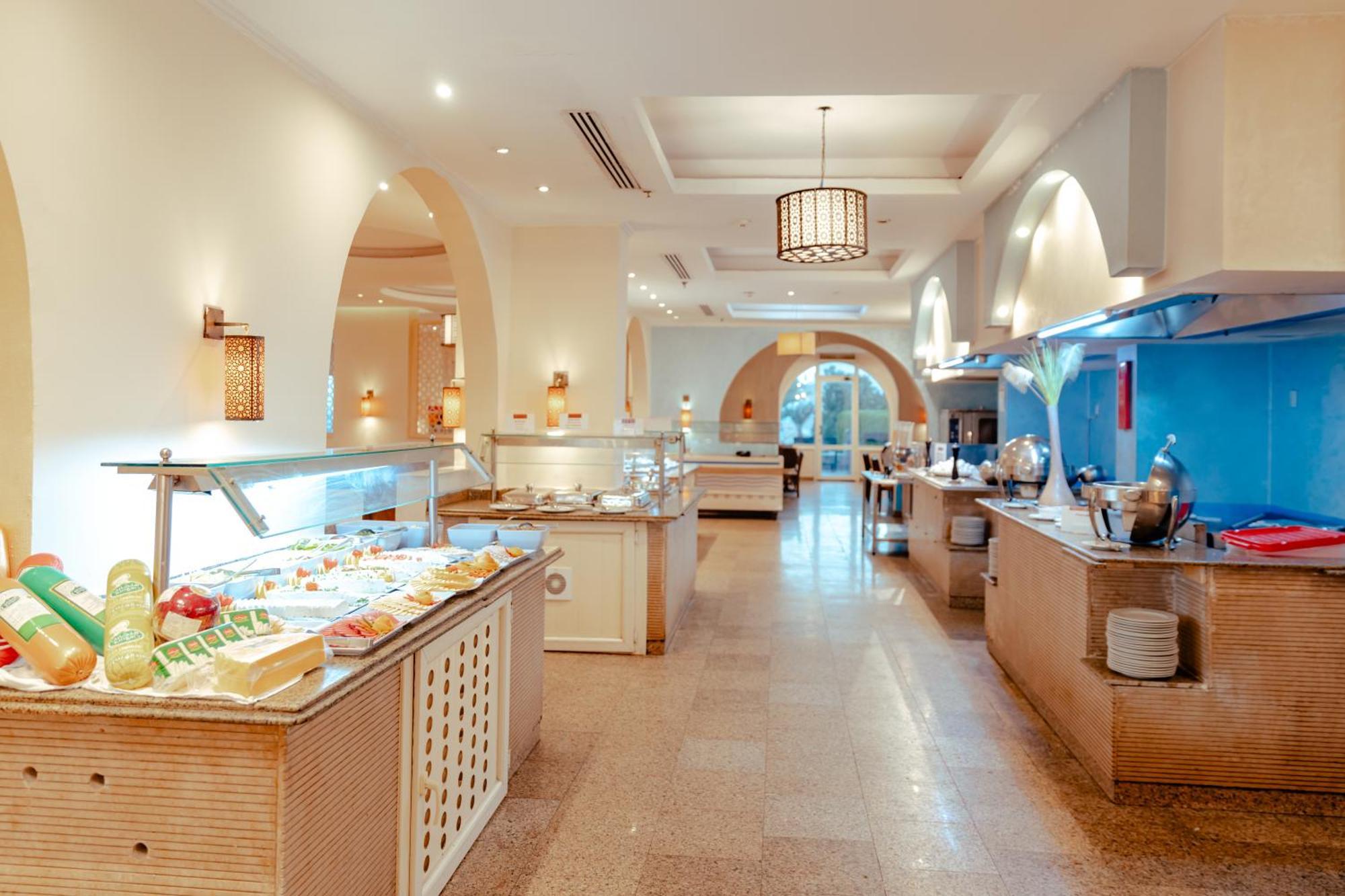 Royal Star Beach Resort Hurghada Exterior photo